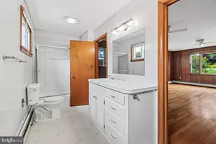 718 E Main St, Middletown, MD 21769 - Photo 17