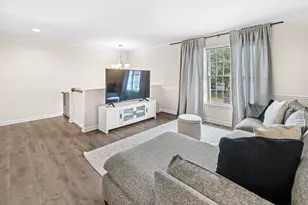 7121 Bradshaw Ct E, Frederick, MD 21703 - Photo 3