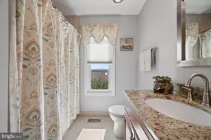 6305 Derby Cir, Frederick, MD 21703 - Photo 35