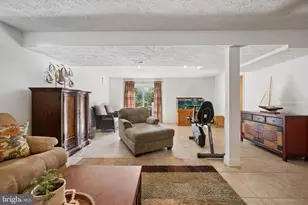 6305 Derby Cir, Frederick, MD 21703 - Photo 41