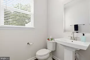2128 Peace Lily Ln, Frederick, MD 21702 - Photo 3