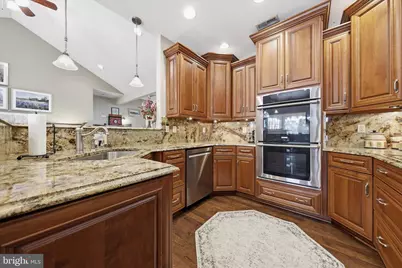 22 E Green Street, Middletown, MD 21769 - Photo 17