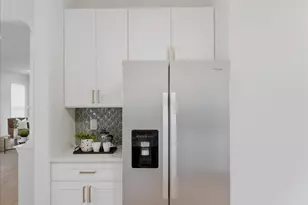 1813 N Greenleese Dr N, Frederick, MD 21701 - Photo 11
