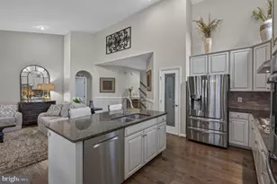 1123 Long Farm Cir, Brunswick, MD 21716 - Photo 11
