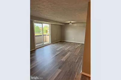 995 Heather Ridge Dr #G, Frederick, MD 21701 - Photo 3