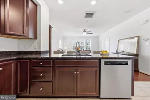 6469 Jack Linton Dr S, Frederick, MD 21703 - Photo 5