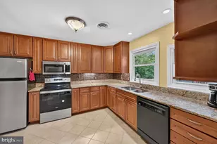 214 Glade Blvd, Walkersville, MD 21793 - Photo 3