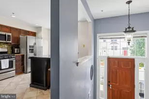7128 Collinsworth Pl, Frederick, MD 21703 - Photo 21