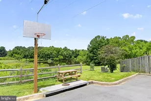 7128 Collinsworth Pl, Frederick, MD 21703 - Photo 61