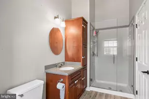 7128 Collinsworth Pl, Frederick, MD 21703 - Photo 31