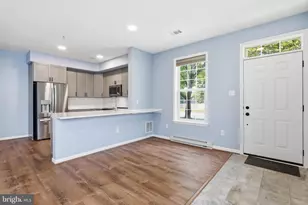 4900 Edgeware Terrace, Frederick, MD 21703 - Photo 3
