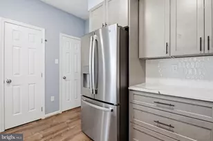 4900 Edgeware Terrace, Frederick, MD 21703 - Photo 9