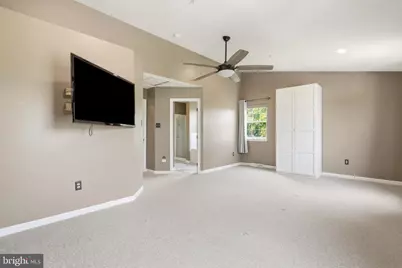 4900 Edgeware Terrace, Frederick, MD 21703 - Photo 11