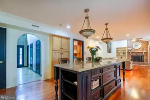 2425 Hunters Chase Ct, Frederick, MD 21702 - Photo 9