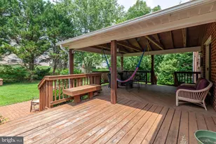 2425 Hunters Chase Ct, Frederick, MD 21702 - Photo 15