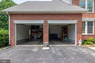 2425 Hunters Chase Ct, Frederick, MD 21702 - Photo 17