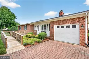 7910 Edgewood Farm Rd, Frederick, MD 21702 - Photo 3