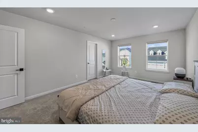 1124 Miller Farm Dr, Brunswick, MD 21716 - Photo 17
