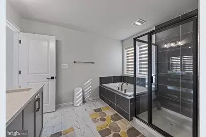 1124 Miller Farm Dr, Brunswick, MD 21716 - Photo 19