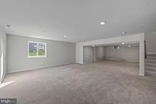 1124 Miller Farm Dr, Brunswick, MD 21716 - Photo 25