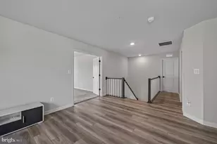 1124 Miller Farm Dr, Brunswick, MD 21716 - Photo 13