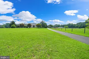 11717 Pleasant Walk Rd, Myersville, MD 21773 - Photo 9