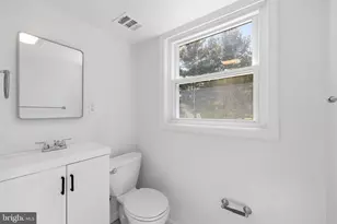 8215 Virginia Ln, Frederick, MD 21704 - Photo 37