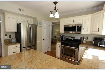 6759 Meadowside Drive, Frederick, MD 21702 - Photo 7