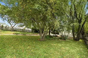 811 E B St, Brunswick, MD 21716 - Photo 43