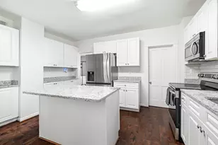 811 E B St, Brunswick, MD 21716 - Photo 17