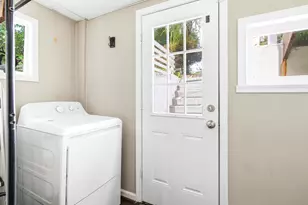 811 E B St, Brunswick, MD 21716 - Photo 19