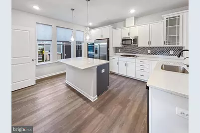 414 Matlock Ln, Frederick, MD 21701 - Photo 3