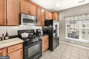1794 Poolside Way, Frederick, MD 21701 - Photo 17