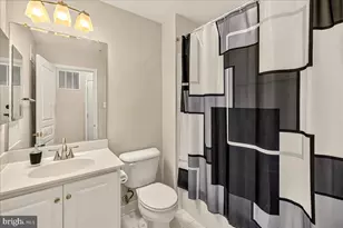 1794 Poolside Way, Frederick, MD 21701 - Photo 25