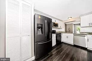 572 Hollyberry Way, Frederick, MD 21703 - Photo 9