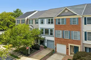 122 Long Acre Ct, Frederick, MD 21702 - Photo 1