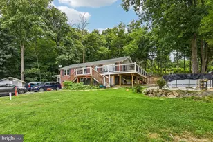 13903 Wolfsville Rd, Smithsburg, MD 21783 - Photo 3