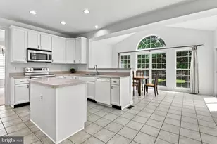 9039 Clendenin Way, Frederick, MD 21704 - Photo 5