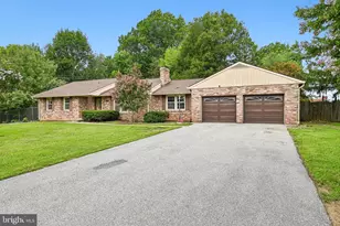 6100 Pembrook St, Frederick, MD 21704 - Photo 9