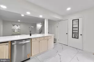 12 Coats Bridge Pl, Frederick, MD 21703 - Photo 7