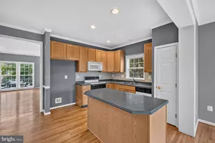 6116 Newport Terrace, Frederick, MD 21701 - Photo 7