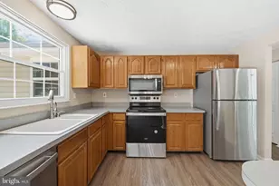 212 Sandstone Dr, Walkersville, MD 21793 - Photo 17
