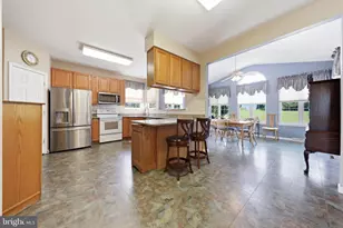 10231 Royal St Andrews Pl, Ijamsville, MD 21754 - Photo 17