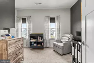 6636 Ballenger Run Blvd, Frederick, MD 21703 - Photo 17
