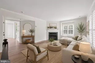 879 Waterford Dr, Frederick, MD 21702 - Photo 3