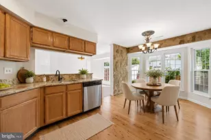 879 Waterford Dr, Frederick, MD 21702 - Photo 5