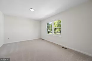 879 Waterford Dr, Frederick, MD 21702 - Photo 43
