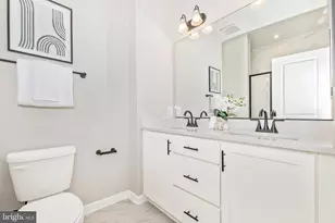 306 G Baughmans Ln, Frederick, MD 21702 - Photo 15