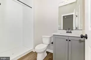 306 E Baughmans Ln, Frederick, MD 21702 - Photo 3