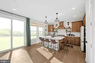 2732 Pavilion Ln, Adamstown, MD 21710 - Photo 5
